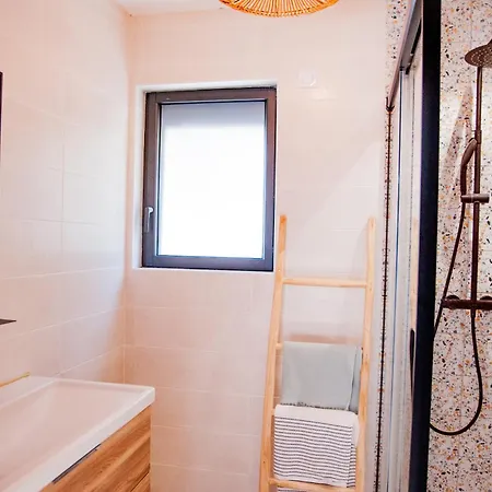 Maison Nomade Piscine Privee, Parking Et Clim * Carcassonne