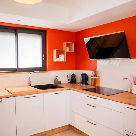 Maison Nomade Piscine Privee, Parking Et Clim Carcassonne