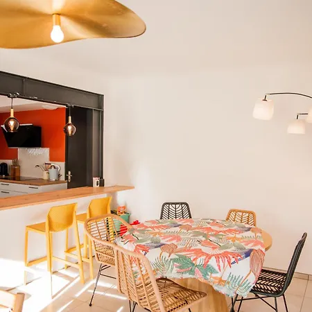 Vakantiehuis Maison Nomade Piscine Privee, Parking Et Clim *