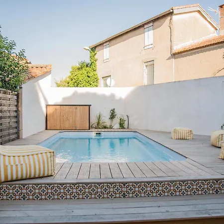 Feriehus Maison Nomade Piscine Privee, Parking Et Clim