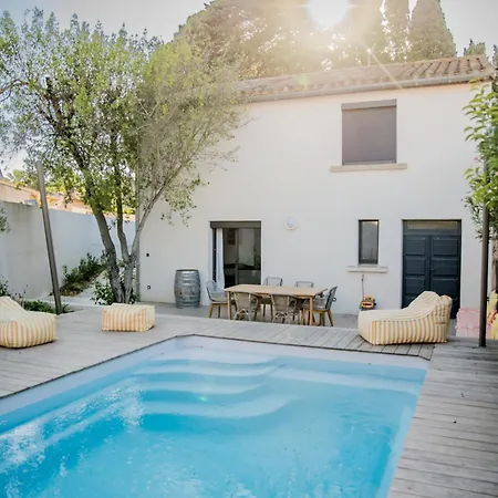 Feriehus Maison Nomade Piscine Privee, Parking Et Clim *