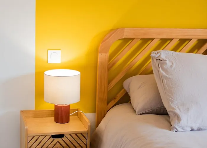 Maison Nomade Piscine Privee, Parking Et Clim * Carcassone