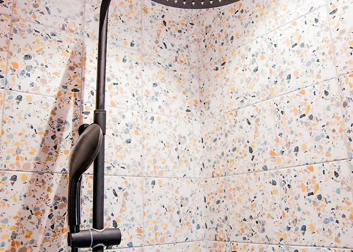 Maison Nomade Piscine Privee, Parking Et Clim Carcassone